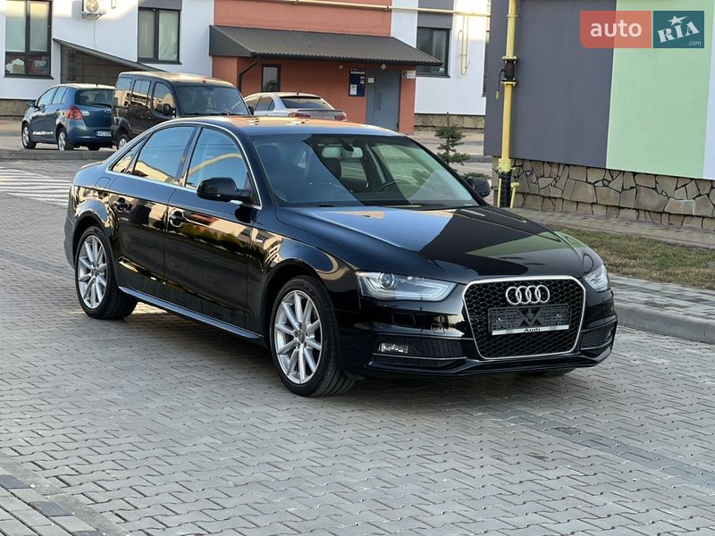 Седан Audi A4 2015 в Луцьку