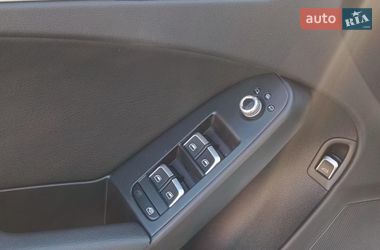 Седан Audi A4 2015 в Харькове