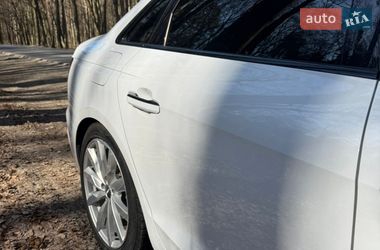 Седан Audi A4 2021 в Львове