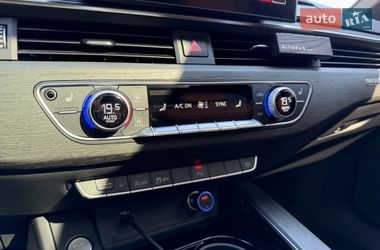 Седан Audi A4 2021 в Киеве