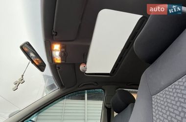 Седан Audi A4 1997 в Люботине