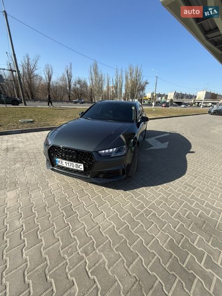 Универсал Audi A4 2019 в Днепре