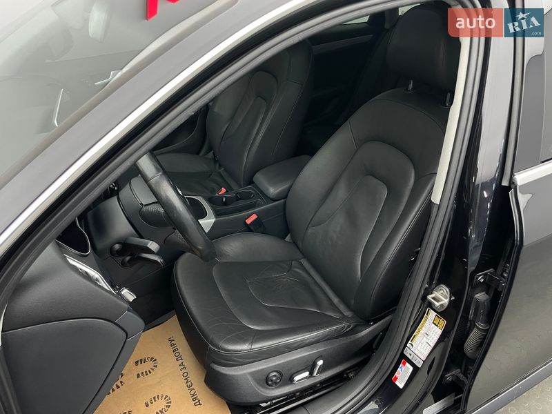 Седан Audi A4 2013 в Києві