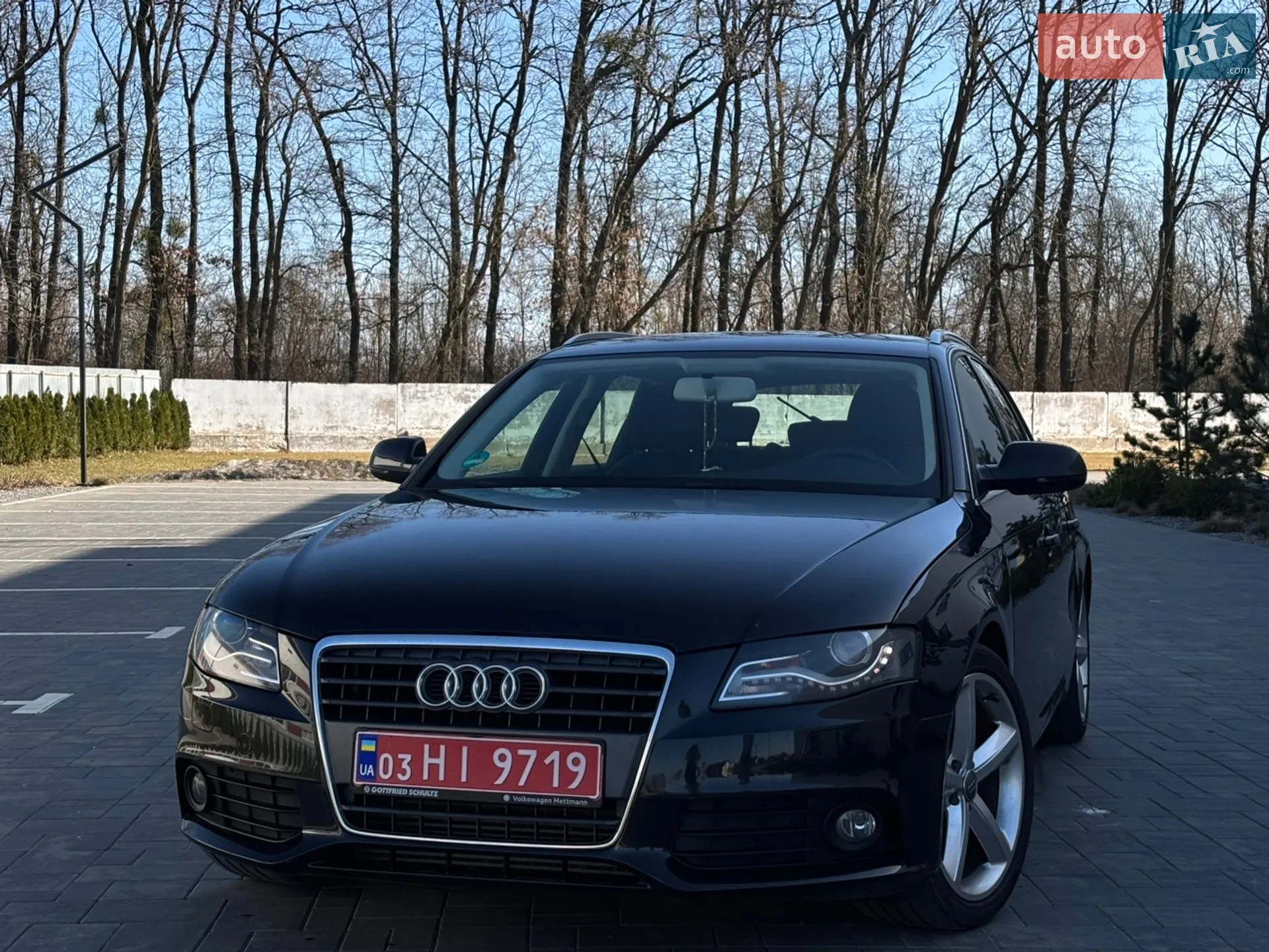 2010 Audi A4 - мініатюра 2