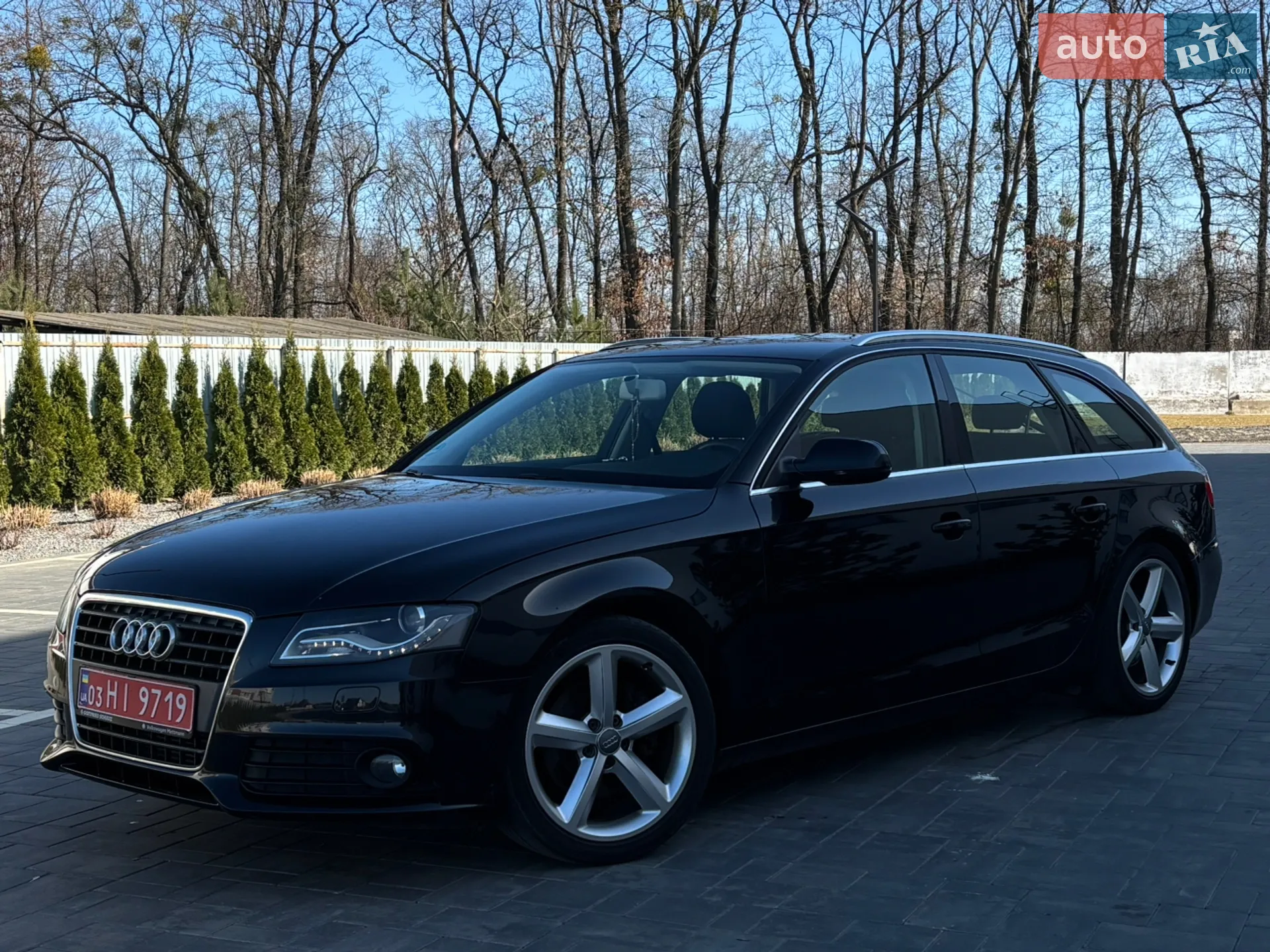 2010 Audi A4 - мініатюра 4