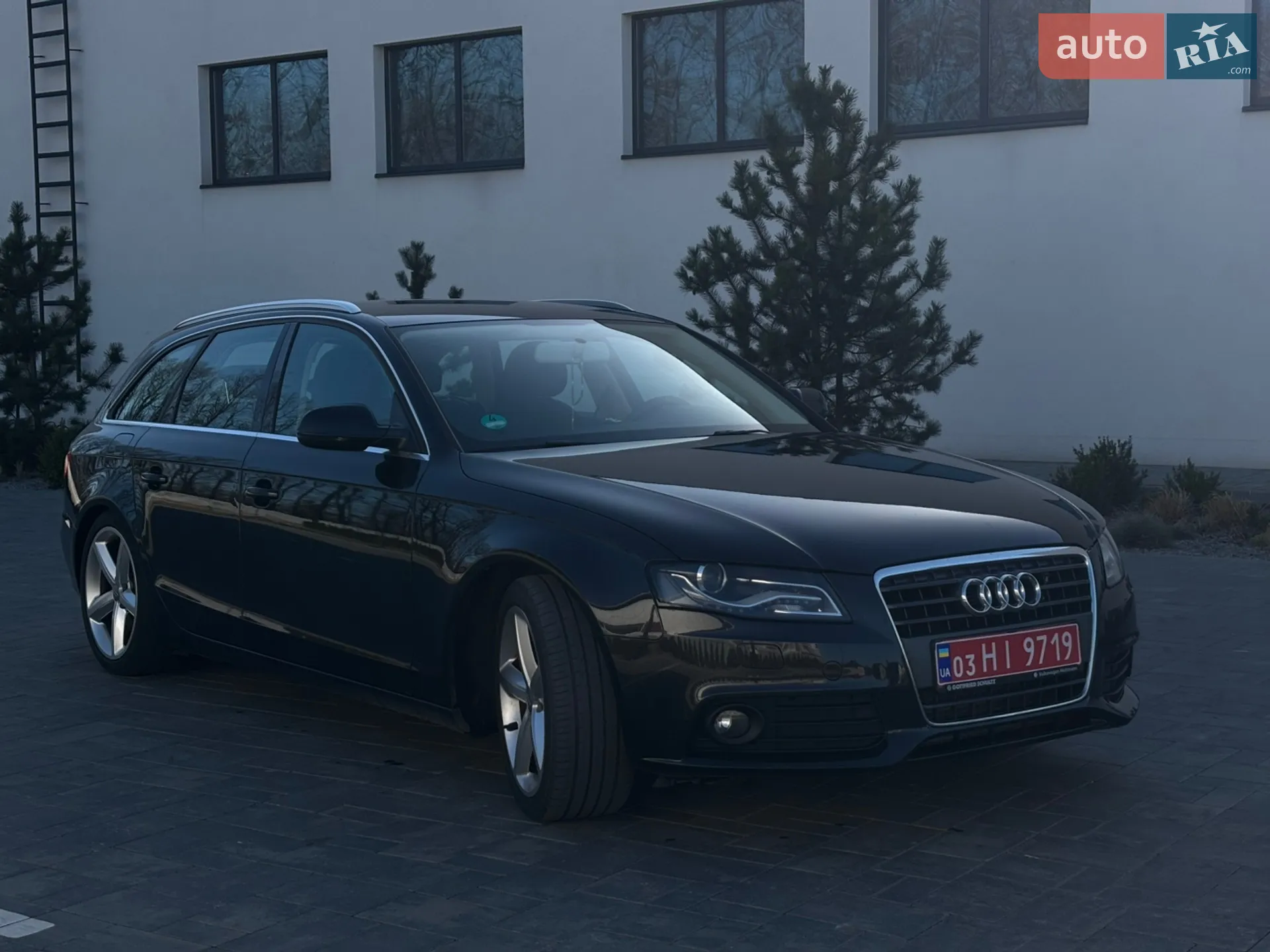 2010 Audi A4 - мініатюра 6