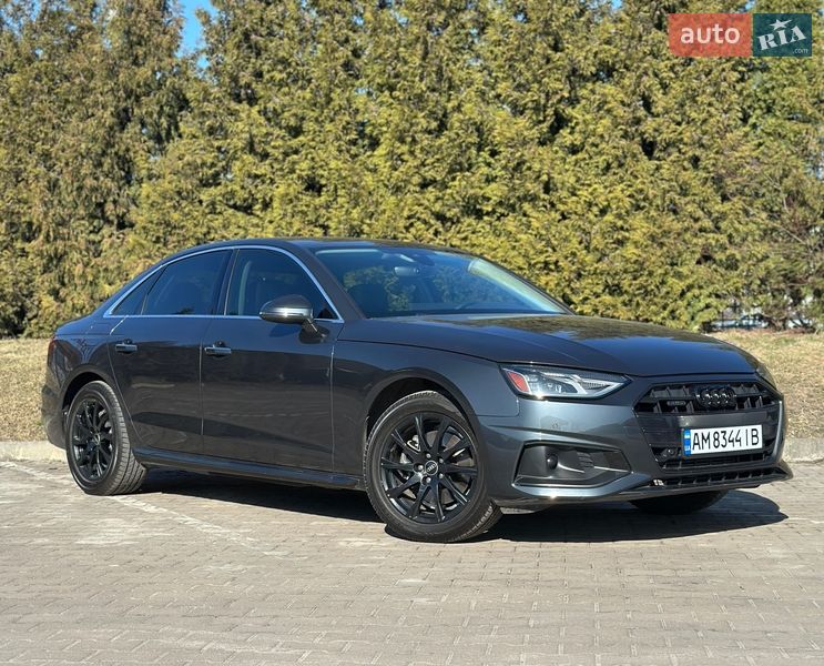 Седан Audi A4 2021 в Киеве