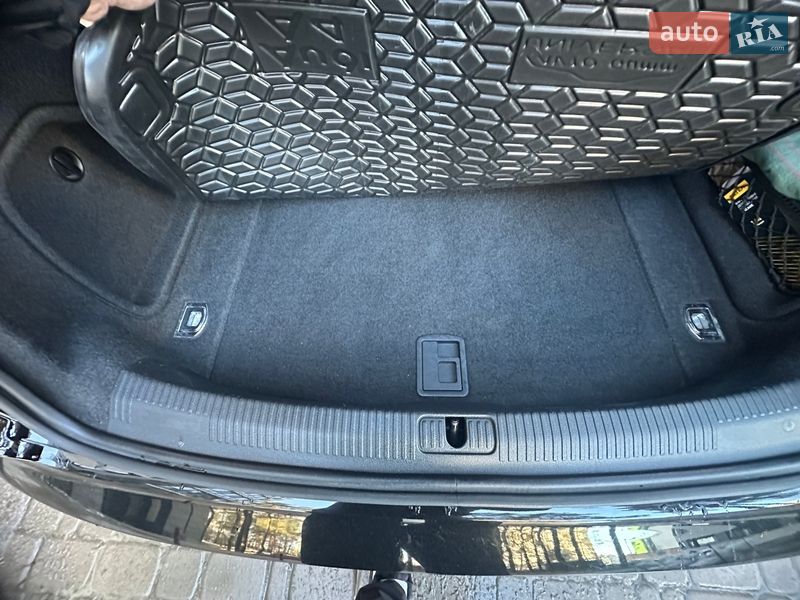 Седан Audi A4 2018 в Броварах