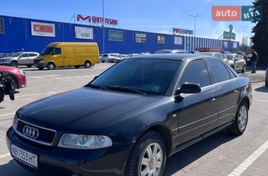 Седан Audi A4 2000 в Виннице