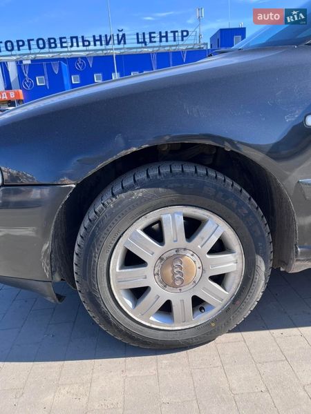 Седан Audi A4 2000 в Виннице
