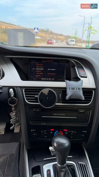 Седан Audi A4 2010 в Одессе