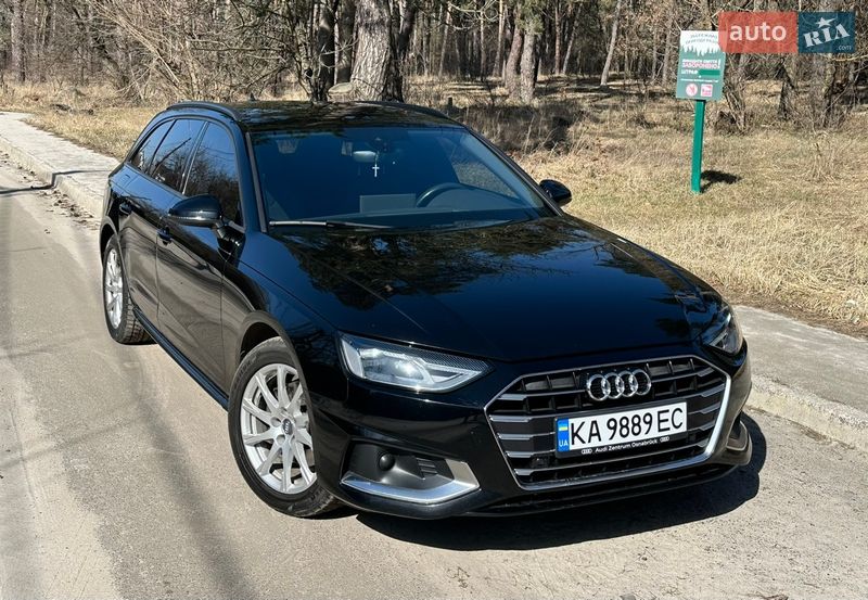 Универсал Audi A4 2020 в Киеве