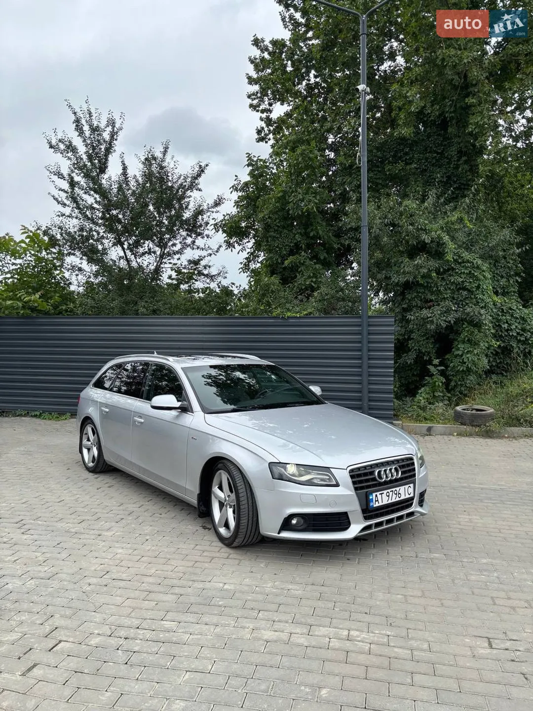 2011 Audi A4 - мініатюра 24