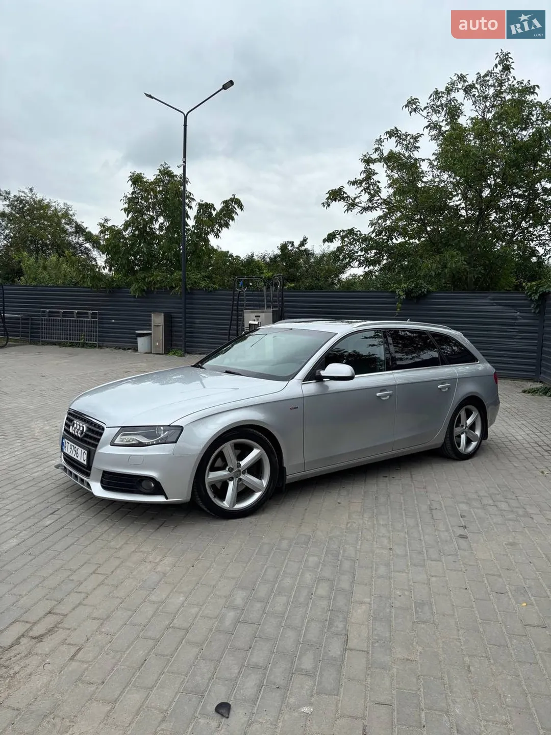 2011 Audi A4 - мініатюра 29
