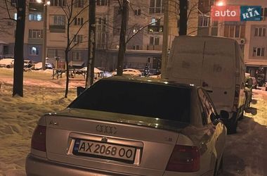 Седан Audi A4 1997 в Люботине