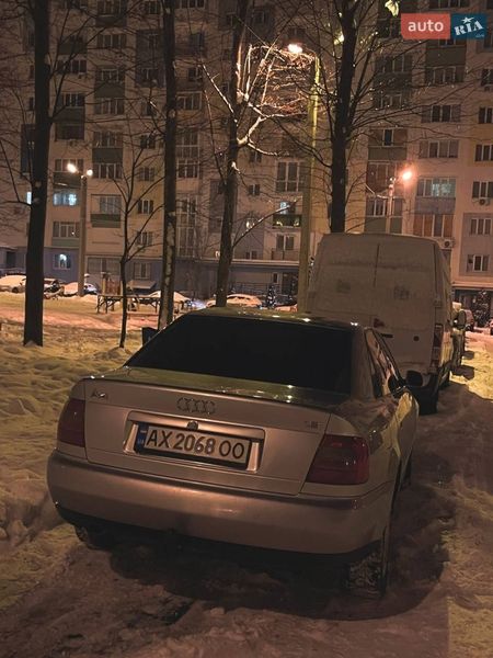Седан Audi A4 1997 в Люботине