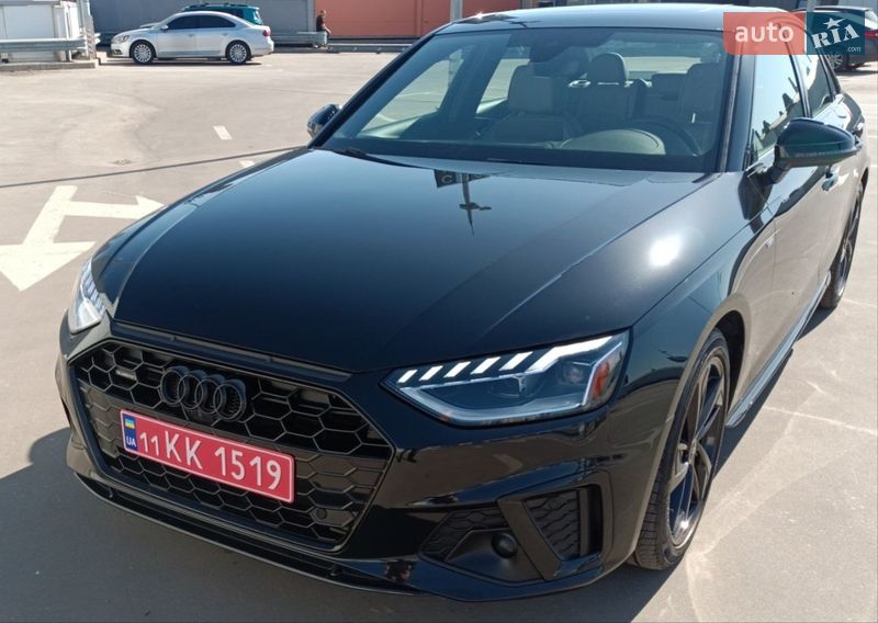 Седан Audi A4 2023 в Киеве