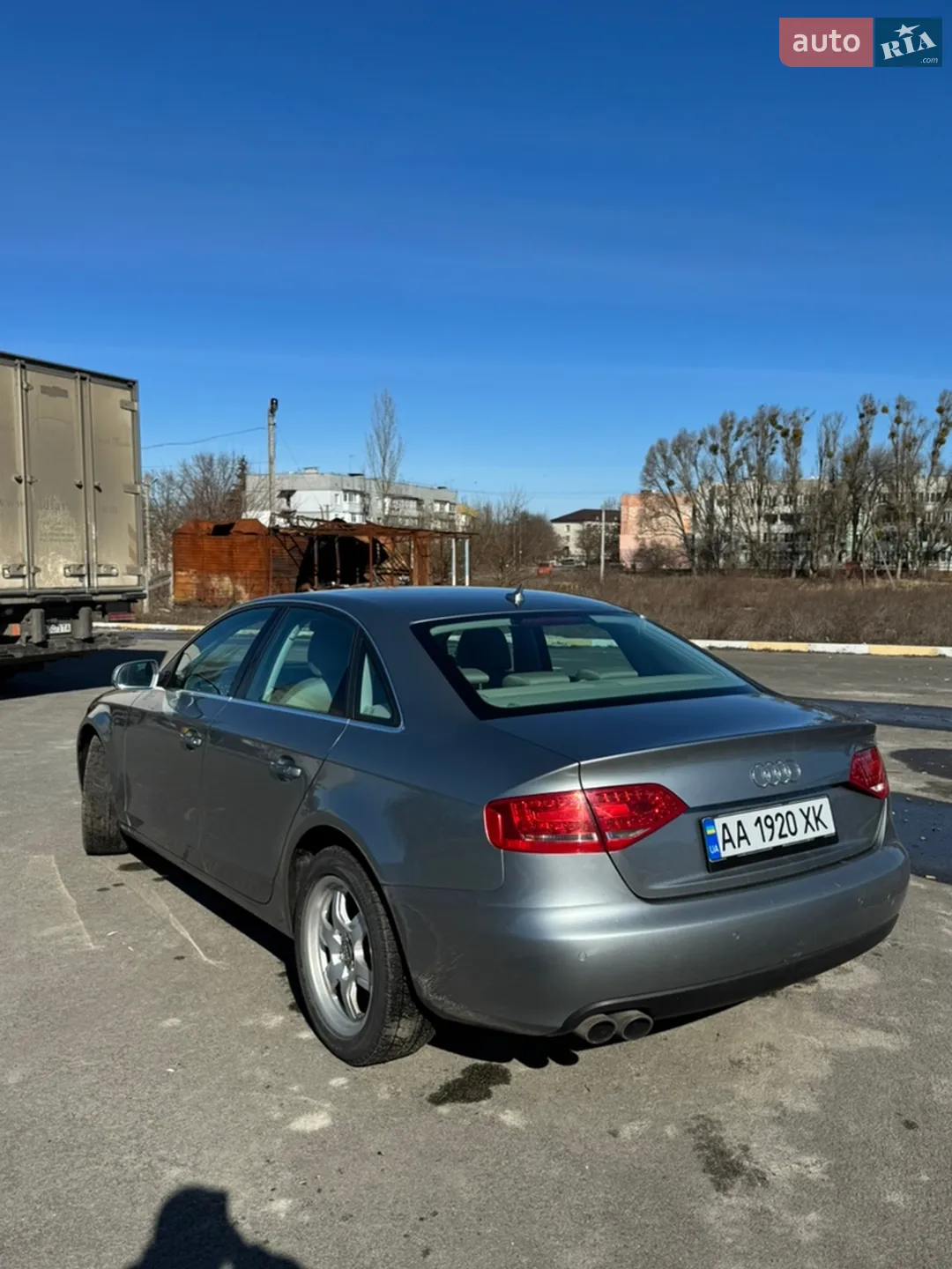 2010 Audi A4 - мініатюра 4