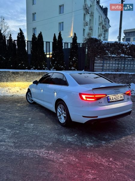 Седан Audi A4 2017 в Киеве