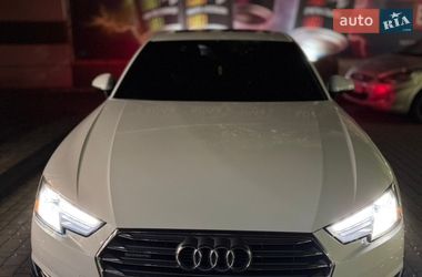 Седан Audi A4 2017 в Киеве