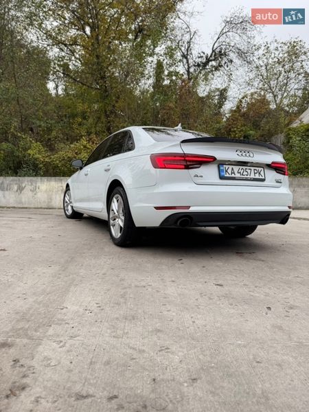 Седан Audi A4 2017 в Киеве