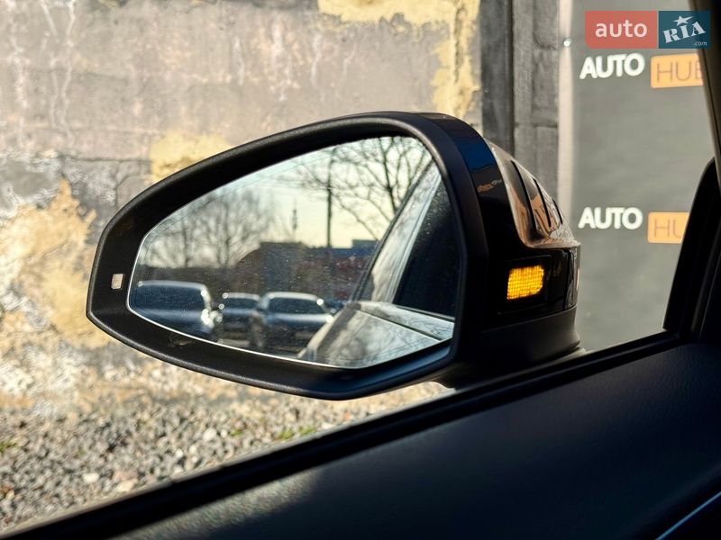 Седан Audi A4 2021 в Харькове