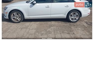 Седан Audi A4 2017 в Киеве