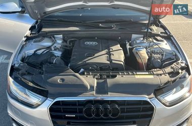 Седан Audi A4 2015 в Львове