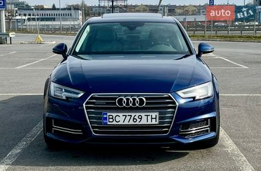 Седан Audi A4 2016 в Львові