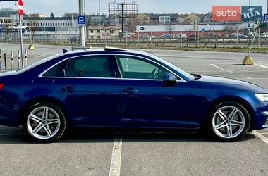 Седан Audi A4 2016 в Львові