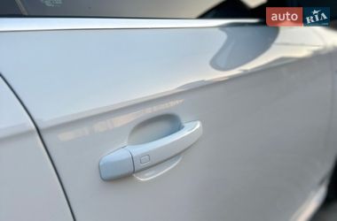Седан Audi A4 2015 в Тернополе