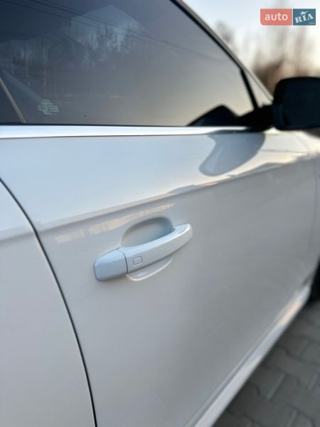 Седан Audi A4 2015 в Тернополе