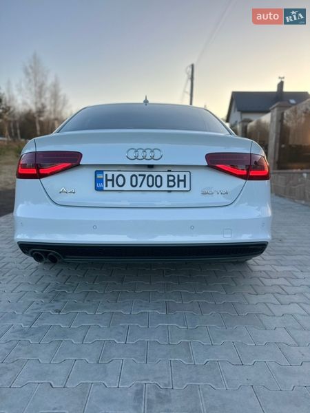 Седан Audi A4 2015 в Тернополе
