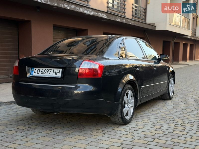 Седан Audi A4 2001 в Ужгороде