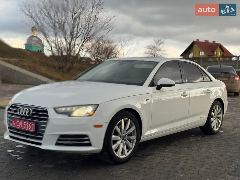 Седан Audi A4 2017 в Львове