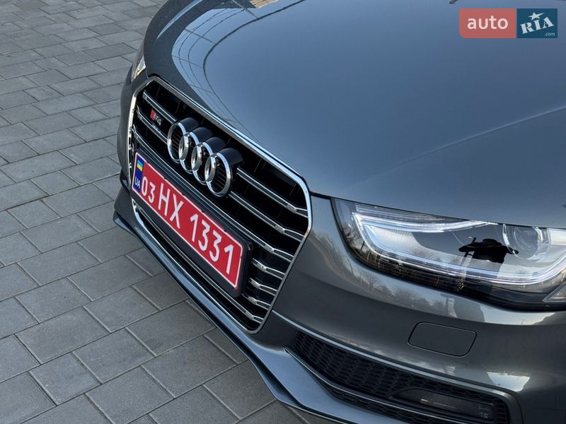 Седан Audi A4 2015 в Луцке