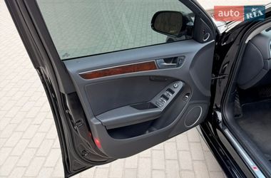 Седан Audi A4 2015 в Запорожье