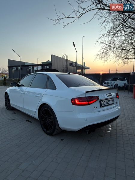 Седан Audi A4 2013 в Рогатині