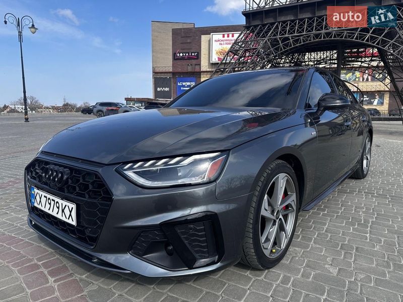 Седан Audi A4 2022 в Харькове