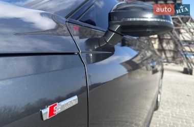 Седан Audi A4 2022 в Харькове