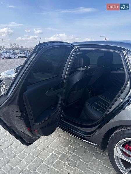 Седан Audi A4 2022 в Харькове