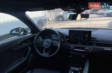 Седан Audi A4 2021 в Ровно