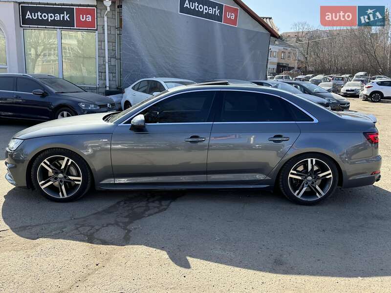 Седан Audi A4 2017 в Виннице