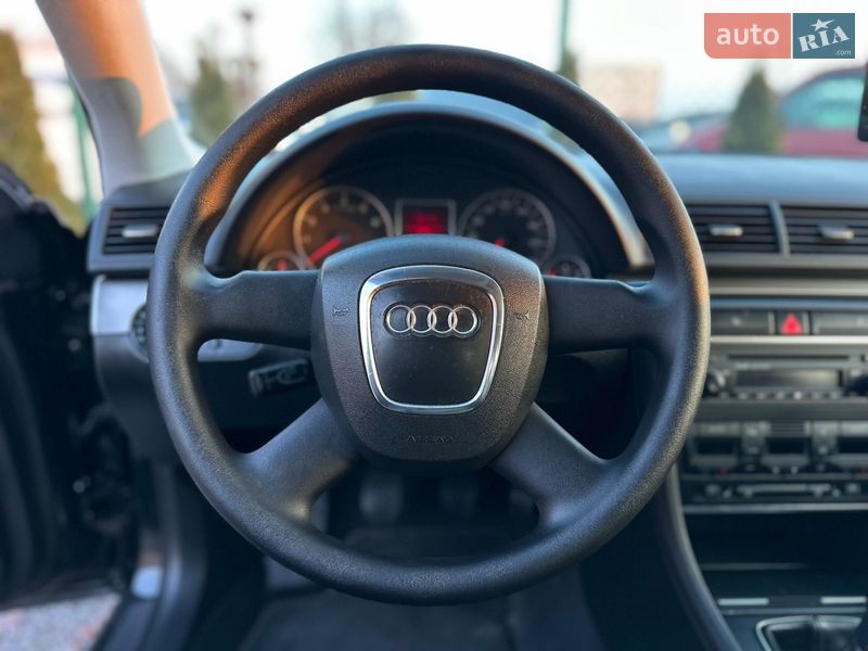 Седан Audi A4 2006 в Виннице