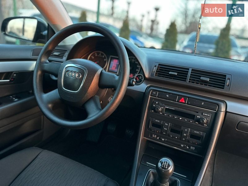 Седан Audi A4 2006 в Виннице