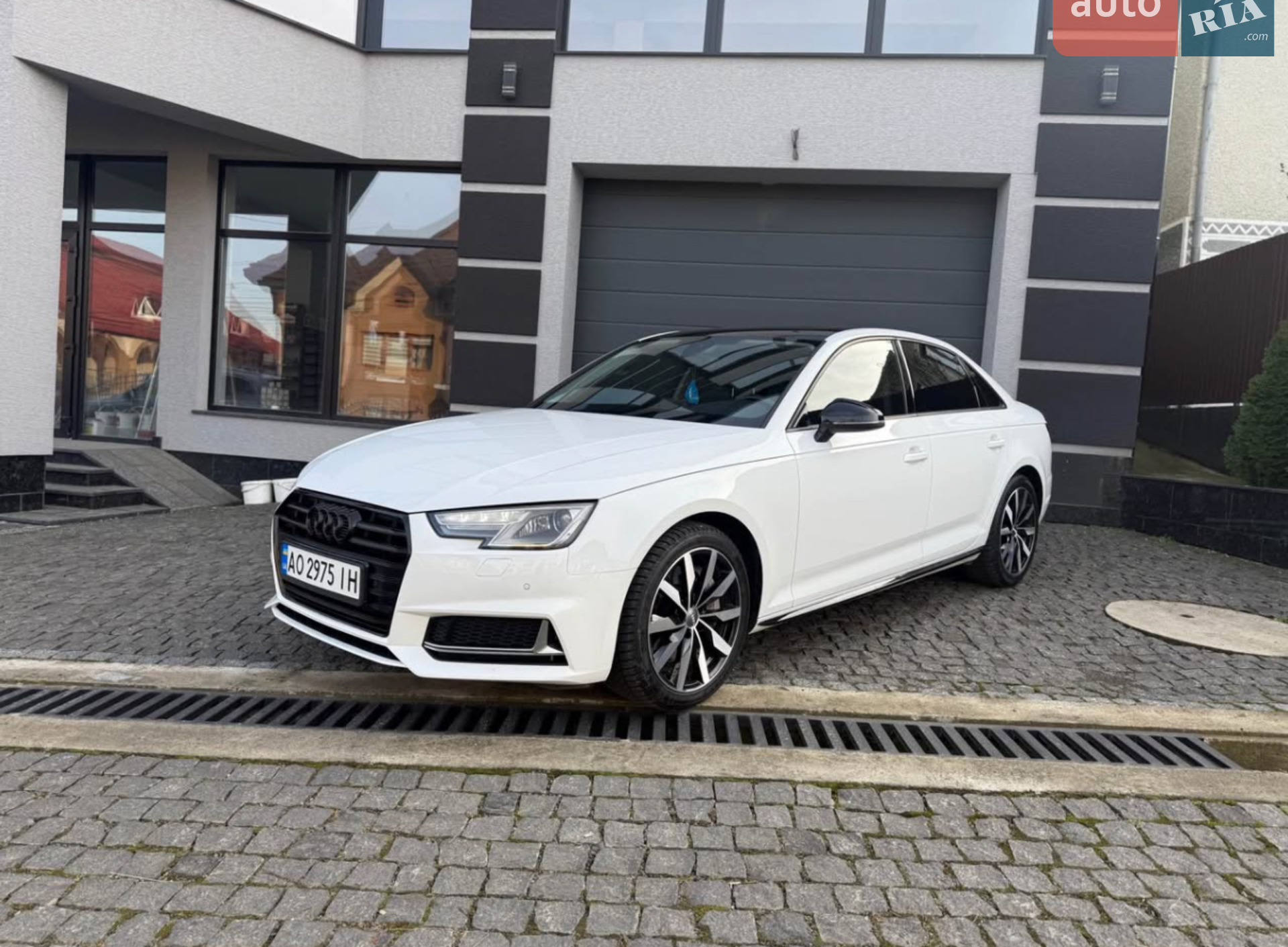 2016 Audi A4 - фото 1
