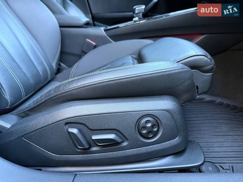 Седан Audi A4 2021 в Коломые