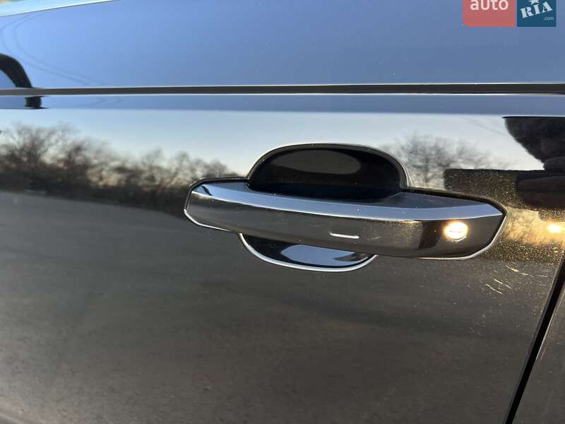 Універсал Audi A4 2016 в Дрогобичі