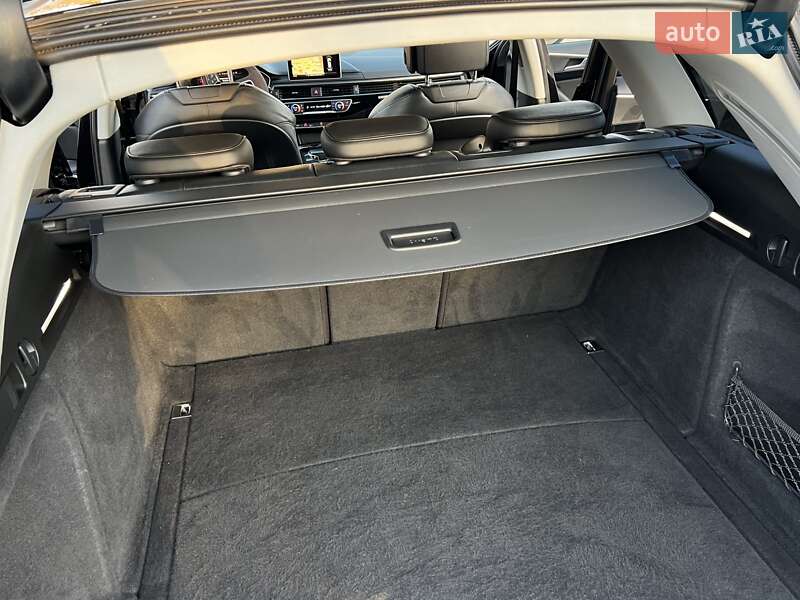 Універсал Audi A4 2016 в Дрогобичі