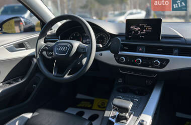 Универсал Audi A4 2016 в Львове